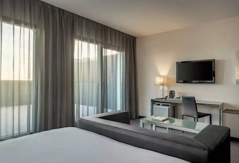Ac Hotel Atocha By Marriott