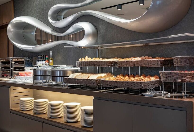 Ac Hotel Atocha By Marriott