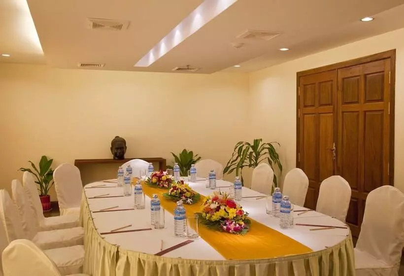 هتل Angkor Miracle Resort & Spa
