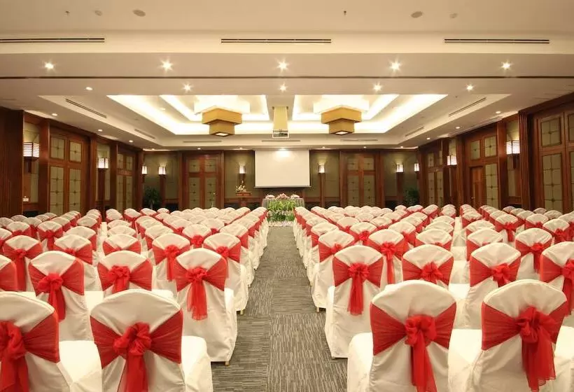 هتل Angkor Miracle Resort & Spa