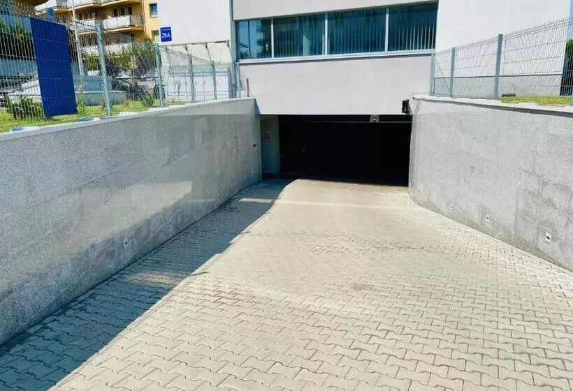 酒店 Conrad Comfort