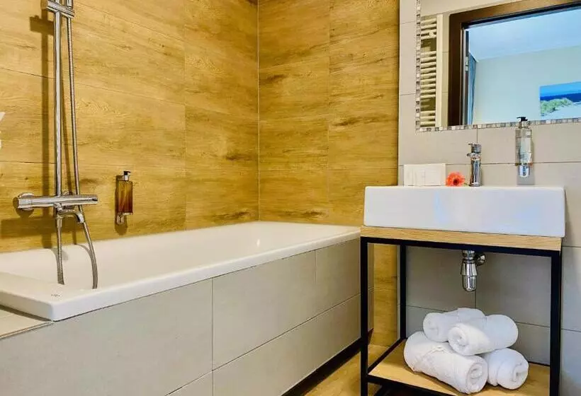 酒店 Conrad Comfort