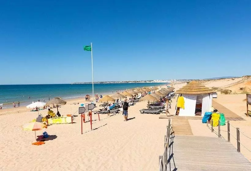 בית מלון כפרי The Westin Salgados Beach Resort, Algarve