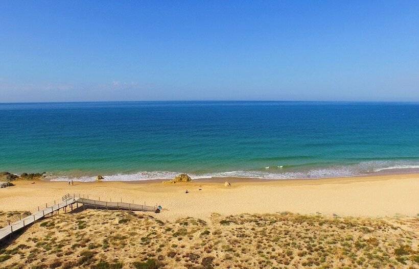 هتل The Westin Salgados Beach Resort, Algarve