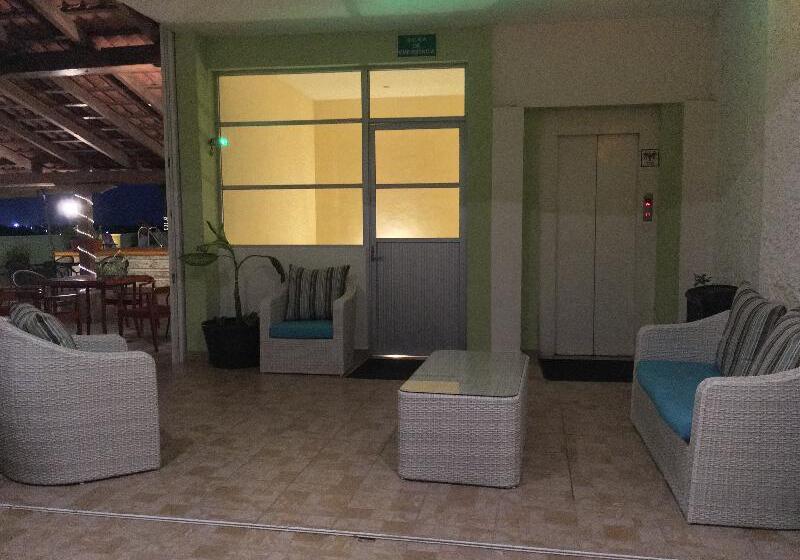 فندق Plaza Cozumel