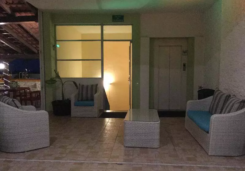 هتل Plaza Cozumel