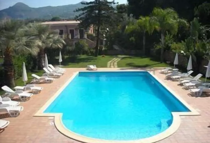 Сельский отель Agriturismo Villa Luca