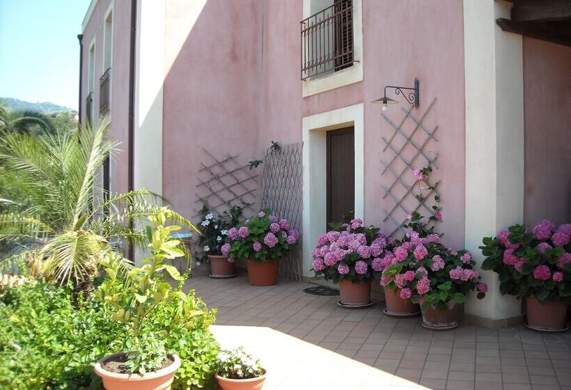 فندق ريفى Agriturismo Villa Luca