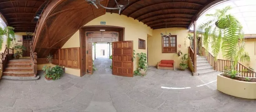 교외 호텔 Rural Bentor