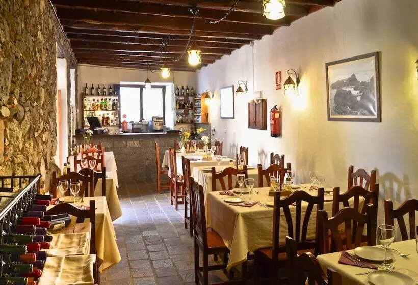 교외 호텔 Rural Bentor