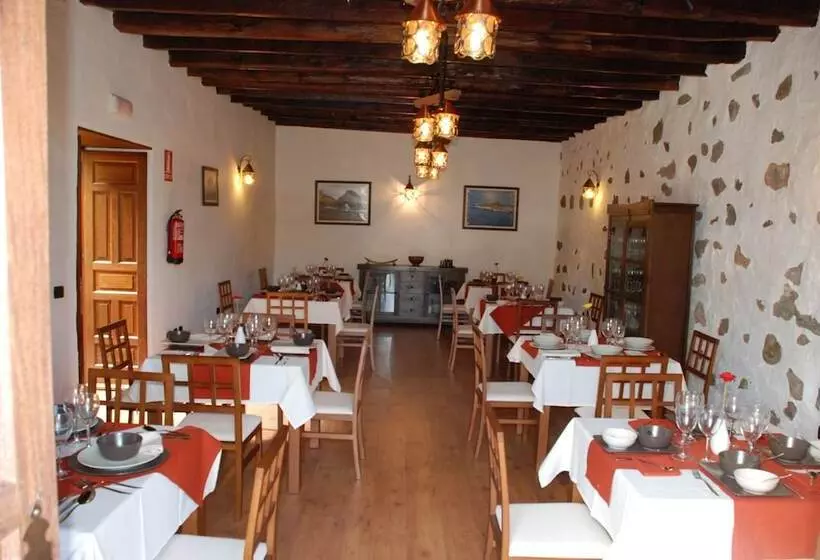 교외 호텔 Rural Bentor