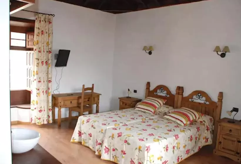 교외 호텔 Rural Bentor