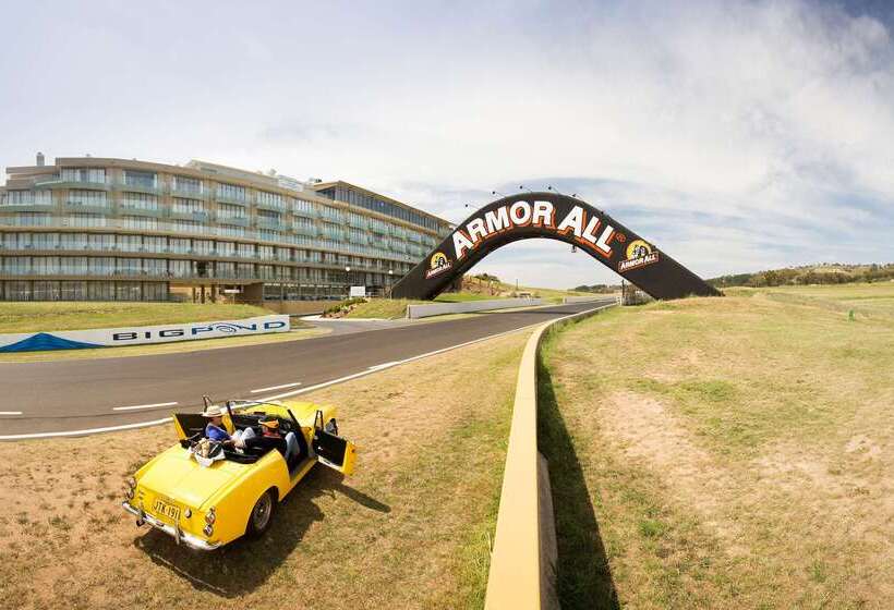 בית מלון כפרי Rydges Mount Panorama Bathurst