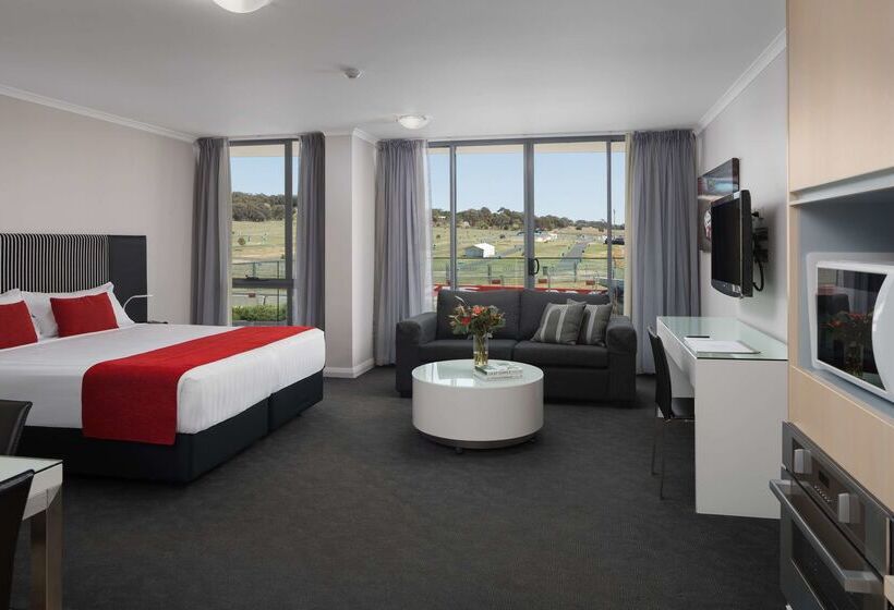בית מלון כפרי Rydges Mount Panorama Bathurst