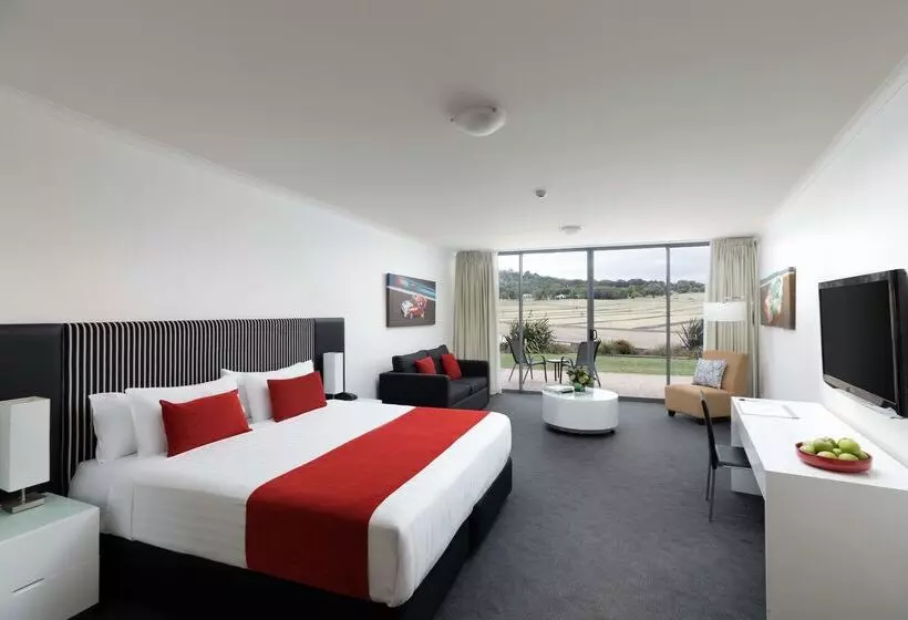 Отель Rydges Mount Panorama Bathurst