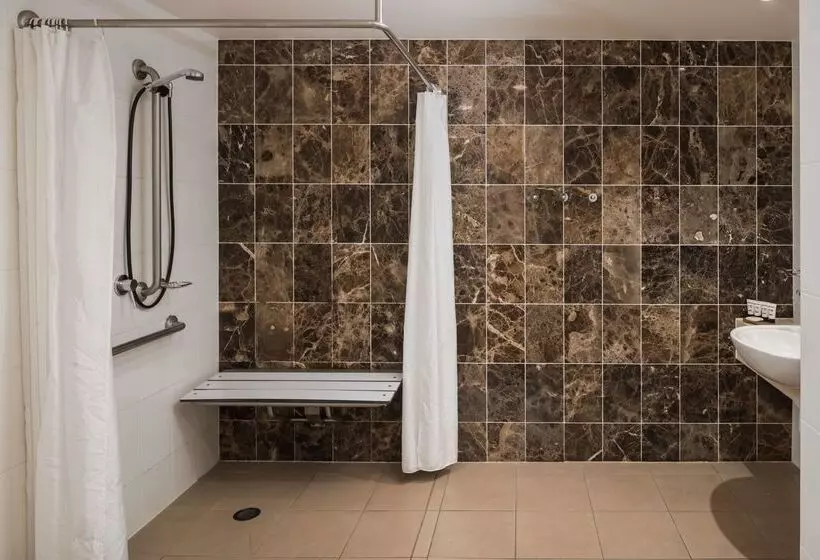 Отель Rydges Mount Panorama Bathurst