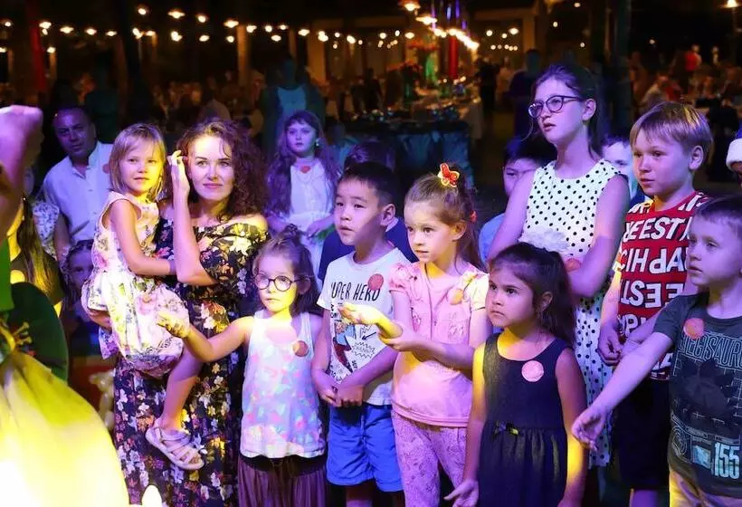 هتل Sunny Beach Resort & Spa