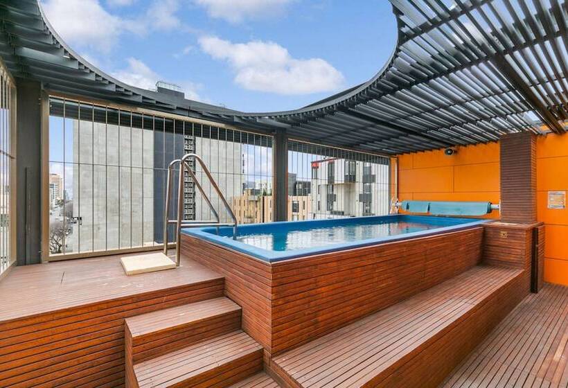 בית מלון כפרי The Soho