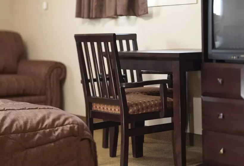 ホテル Travel Inn & Suites Innisfail