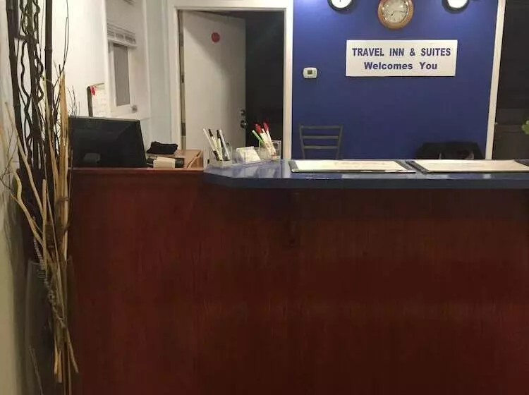 ホテル Travel Inn & Suites Innisfail