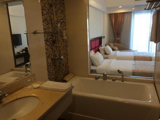 Juntao International Hotel & Appartments