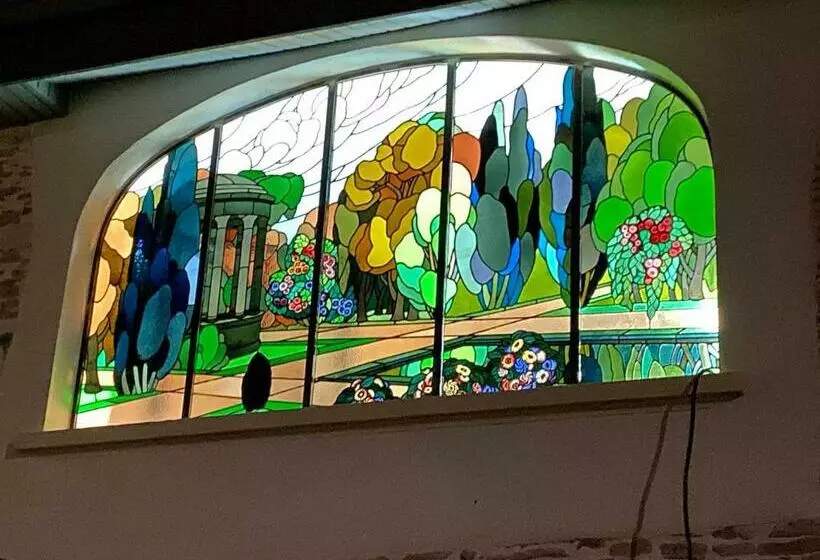 ベッドアンドブレックファースト Castel Serein