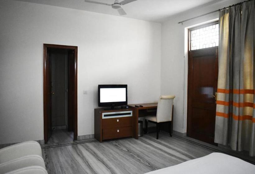 Bedchambers Serviced Apartments   Artemis Hospital