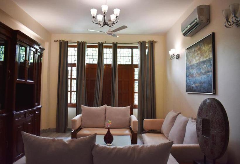 Bedchambers Serviced Apartments   Artemis Hospital