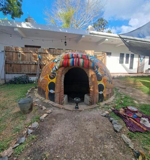 ホテル & Temazcal Bacalike