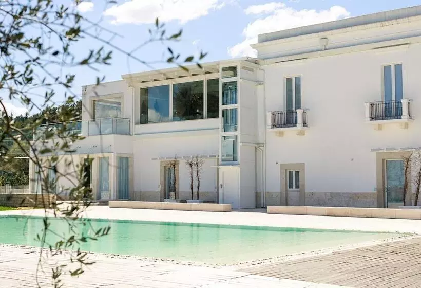 Hotelli Villa Gentile Resort E Spa