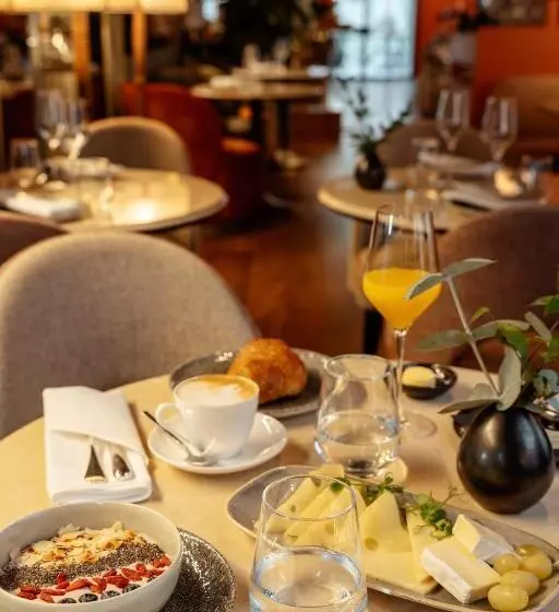 Do & Co Hotel München