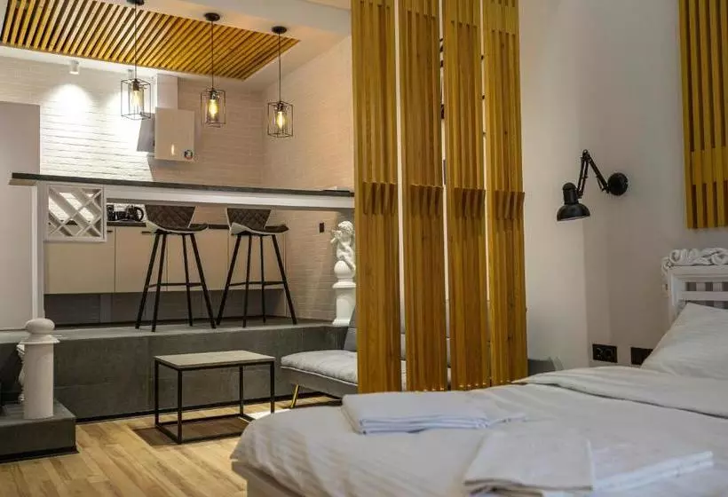 ホテル Le каприз