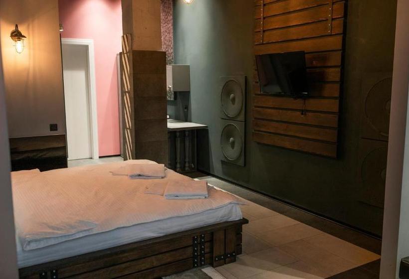 Hotel Le каприз