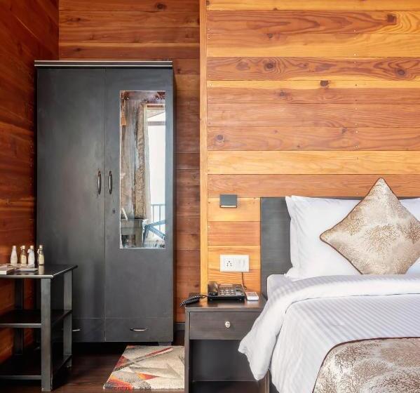 בית מלון כפרי Le Roi Floating Huts & Eco Rooms Tehri