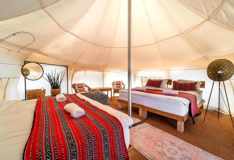 فندق Selina Ramon