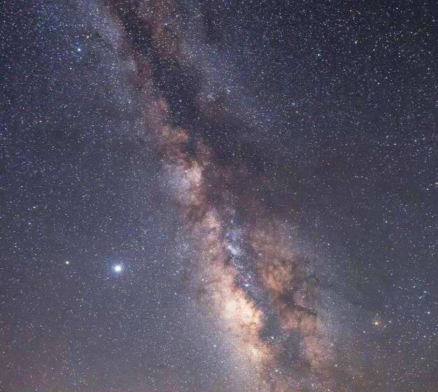 فندق Selina Ramon