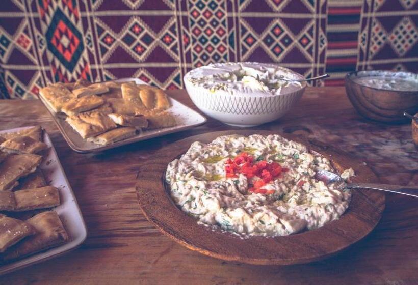 فندق Selina Ramon