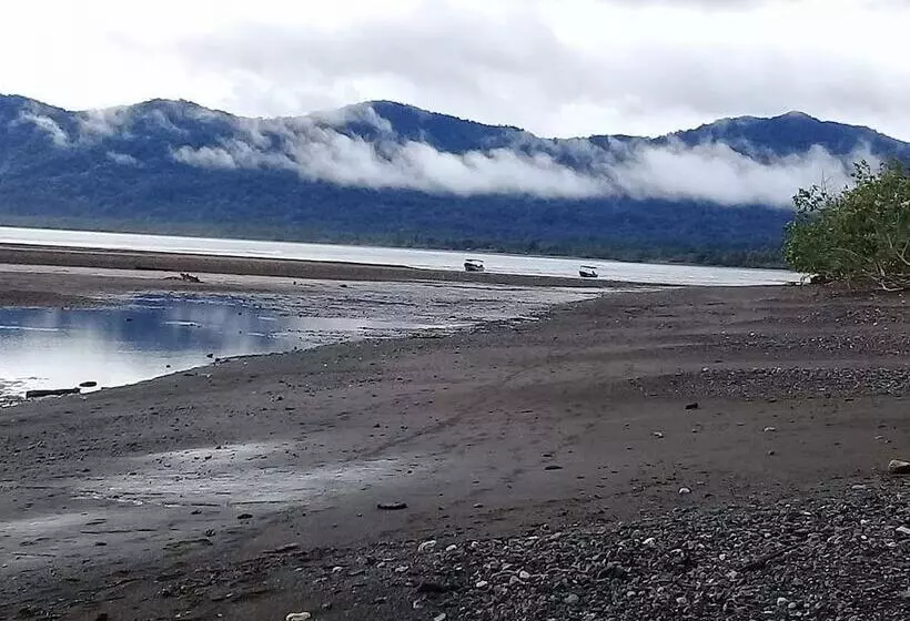 Majatalo Bellavista Beach In Jovi