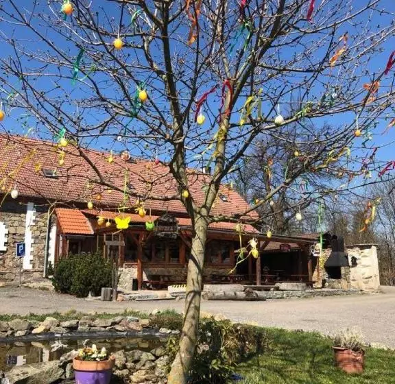 Majatalo Schwarzenberský Panský Dvůr