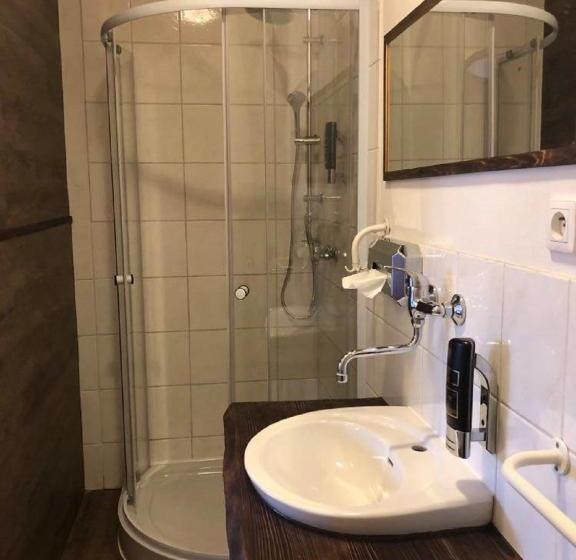 ペンション Schwarzenberský Panský Dvůr