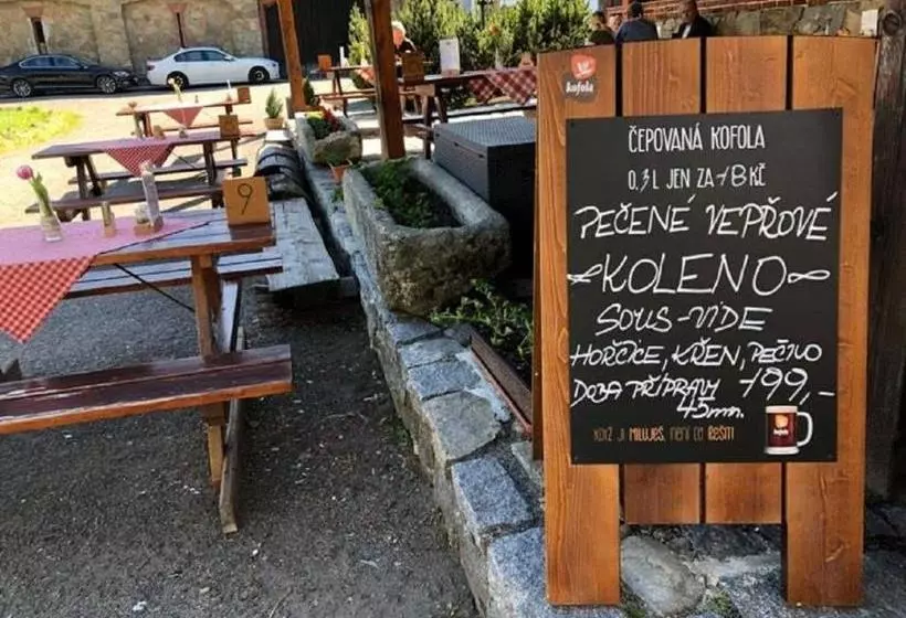 Majatalo Schwarzenberský Panský Dvůr