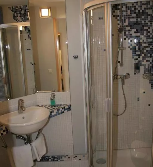 ホテル Bildungs  Und Begegnungsstätte Brüderhaus