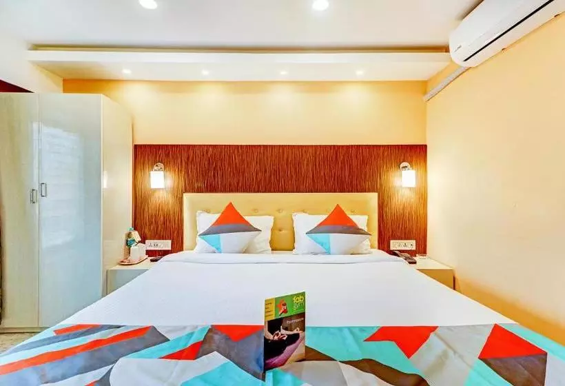 ホテル Fabexpress Step Inn   Nr Biswa Bangla Gate