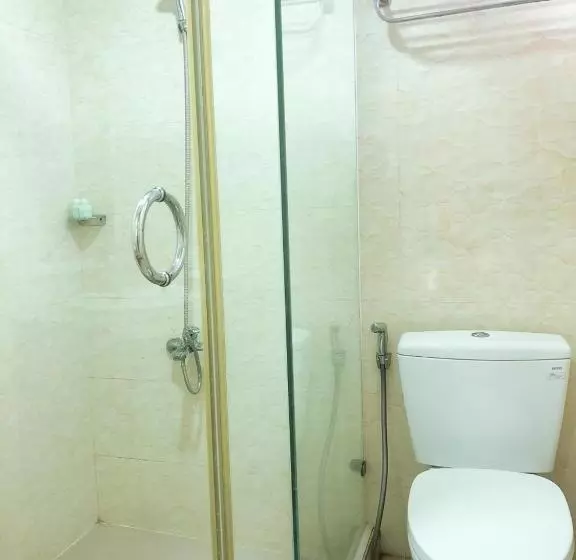 هتل Ngọc Mấy   đại Lợi