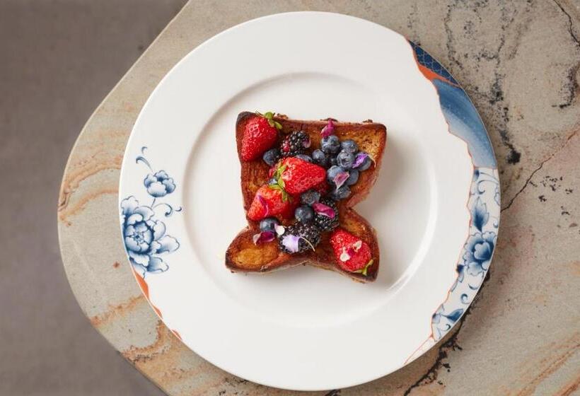 Отель Pan Pacific London