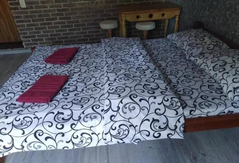 Majatalo гостевая комната