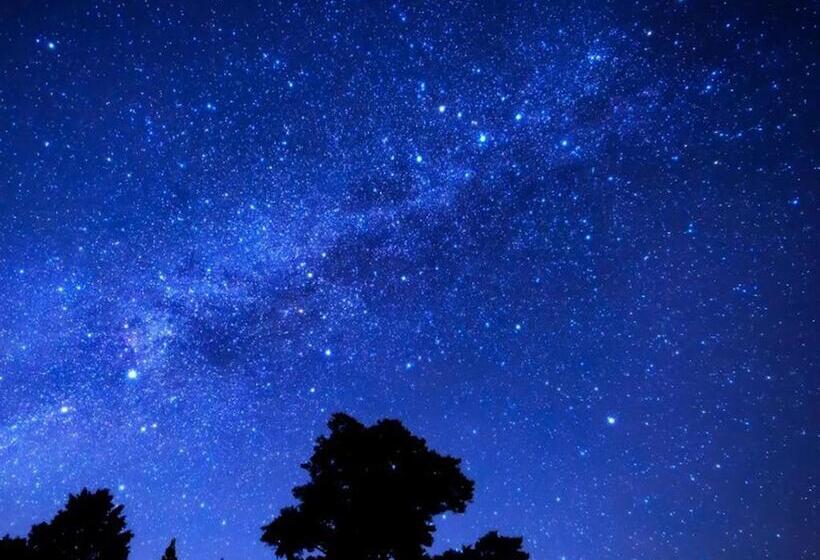 פנסיון Garni Monyamonya/ガルニモニャモニャ