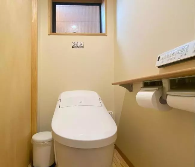 Majatalo Garni Monyamonya/ガルニモニャモニャ