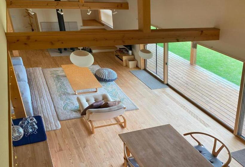 פנסיון Garni Monyamonya/ガルニモニャモニャ