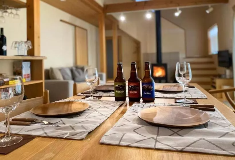 Majatalo Garni Monyamonya/ガルニモニャモニャ